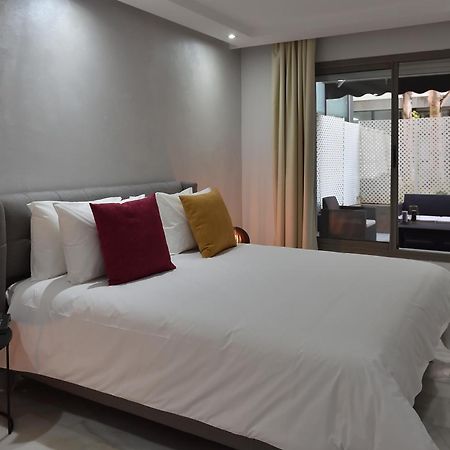 Le Yacht Suites Hotel 卡萨布兰卡 外观 照片