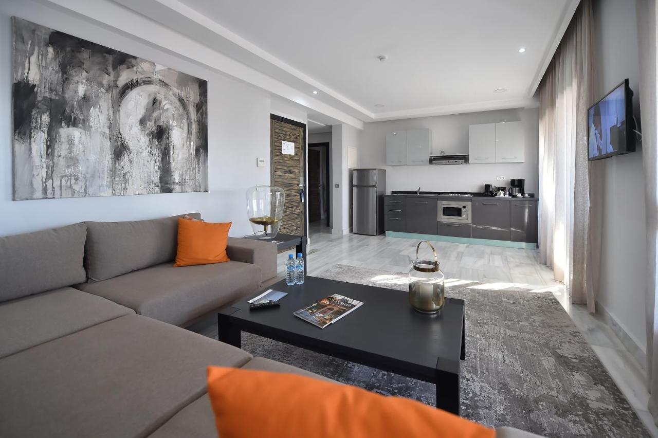 Le Yacht Suites Hotel 卡萨布兰卡 外观 照片
