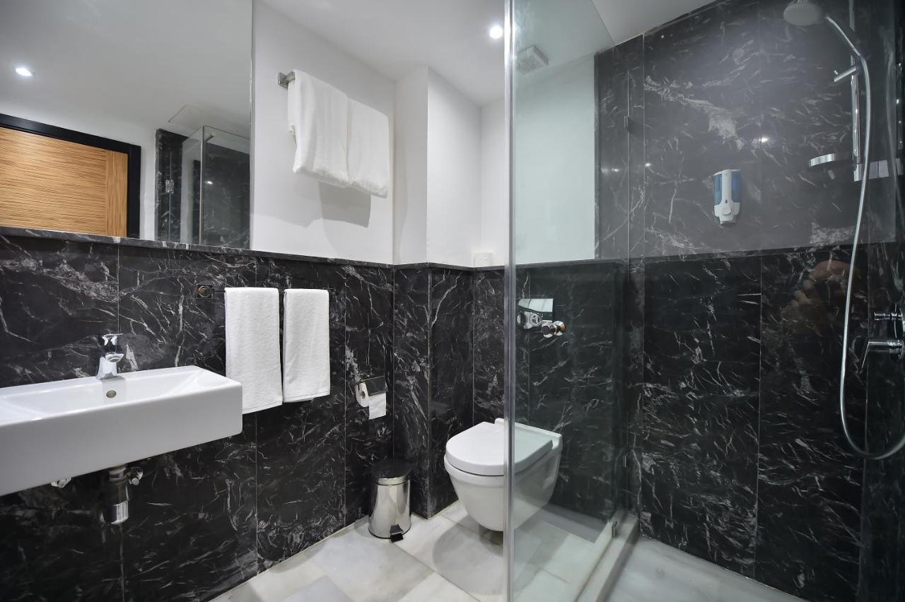 Le Yacht Suites Hotel 卡萨布兰卡 外观 照片